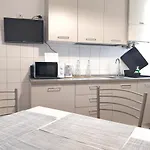 La Dimora Di Enea * Roma