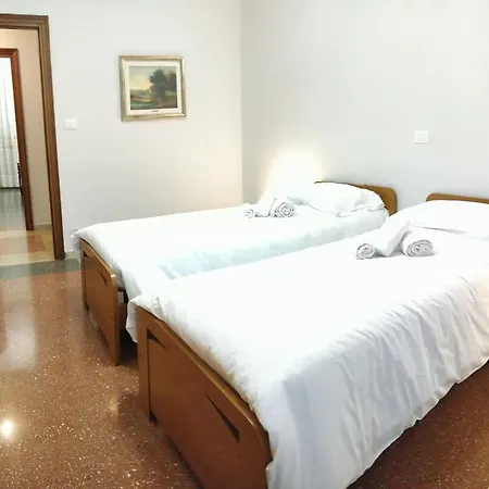 Lägenhet La Dimora Di Enea *